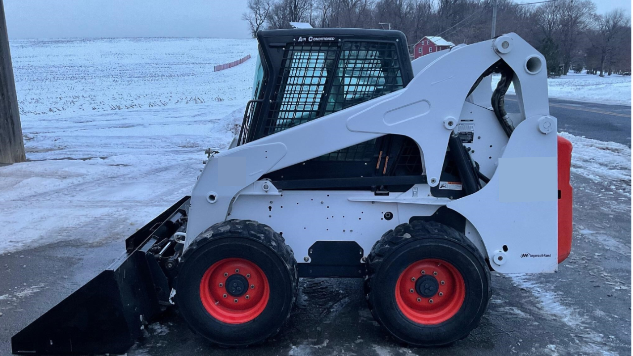 Bobcat S300 Data