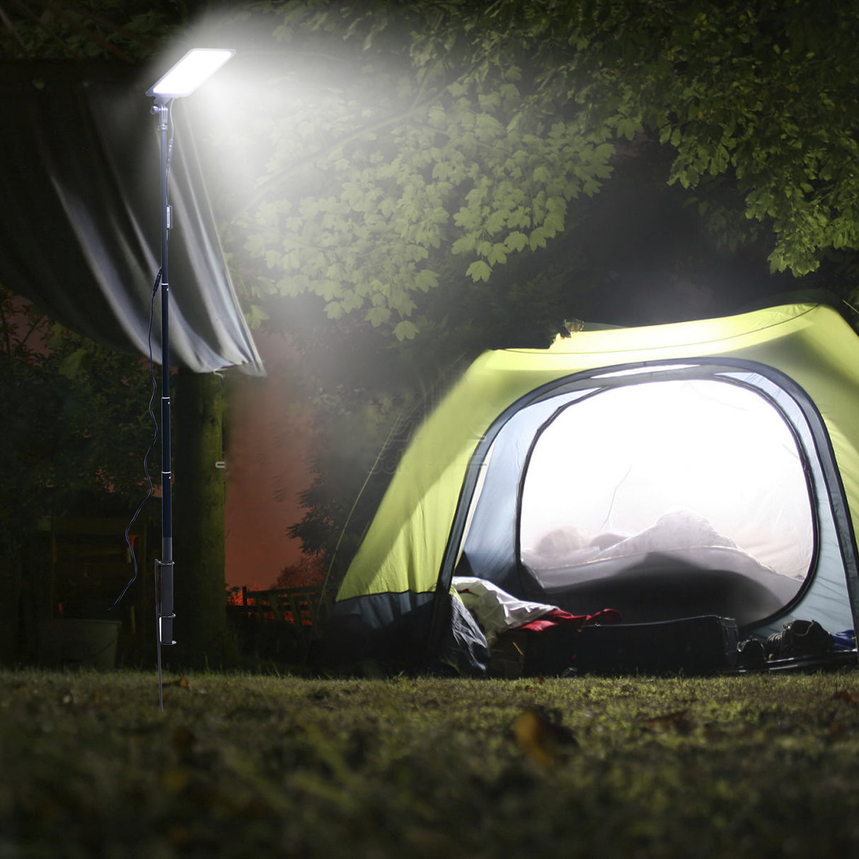 LED-campinglys 12V 10000 Lumen Superlyse bærbare utendørslys med teleskopstang sugekopp Magnetisk base flomlampe for utendørs leirfiske Piknik BBQ Strømsvikt