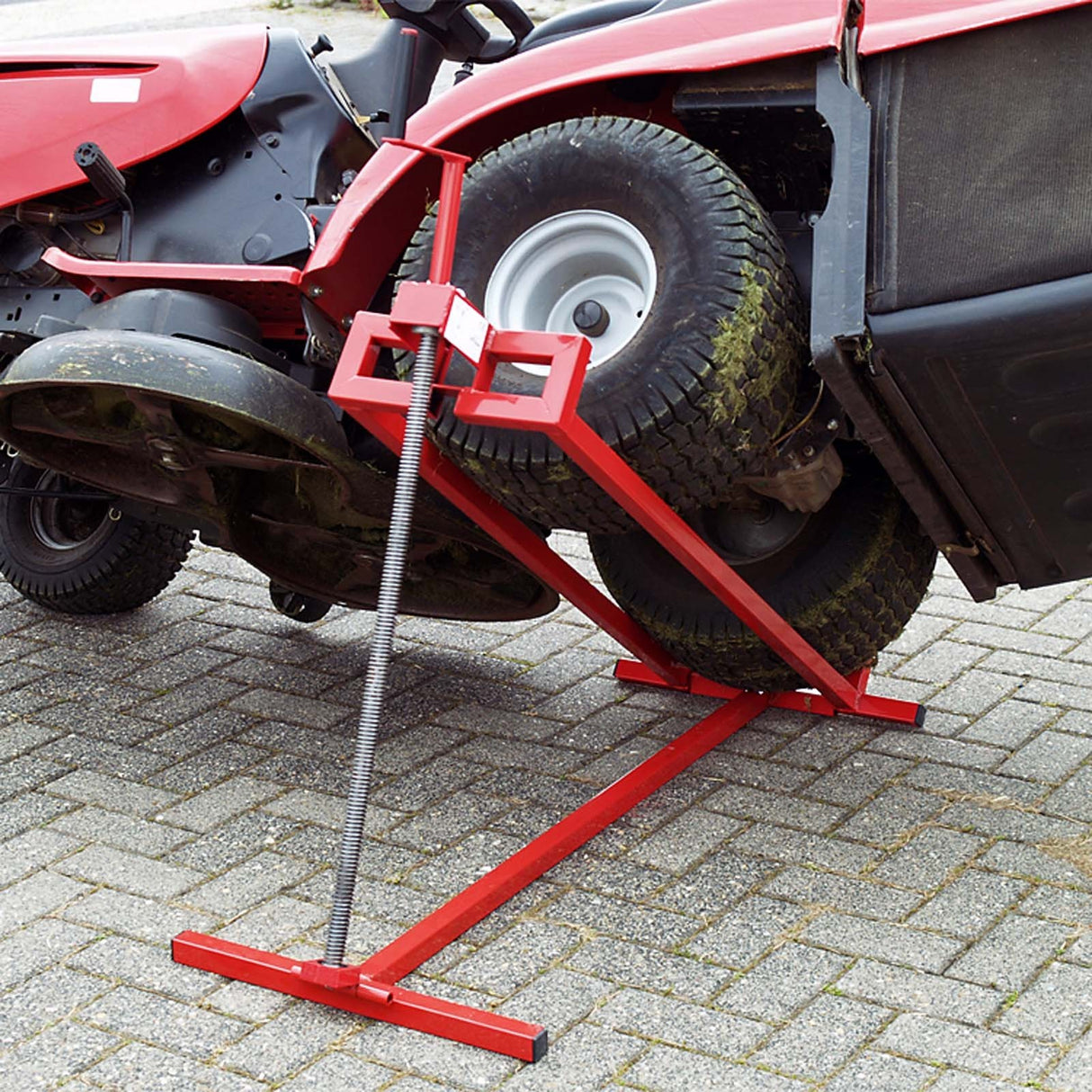 Elevador de cortacésped fácil para tractores de montar Elevador de capacidad de 800 libras Ayuda de limpieza para montar Tractor de césped universal + Inclinación ajustable de 45° Rojo