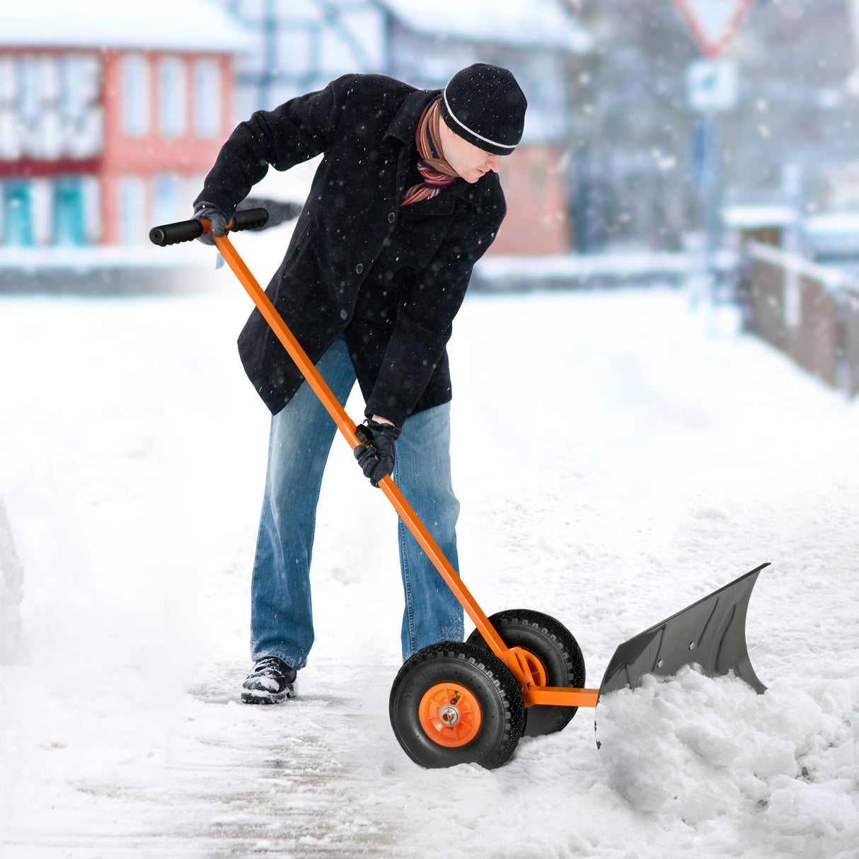 Pala da neve Spingitore con ruote Manico ad angolo regolabile ammortizzato Strumento per rimozione neve Lama da 29" Ruote da 10" Arancione