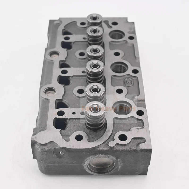 Cylinder Head for Kubota D750 D750-B Engine B5200D B5200E B7100 Tractor